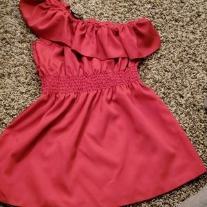 Sleevless one shoulder top